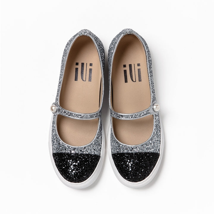 ワンストラップスニーカー