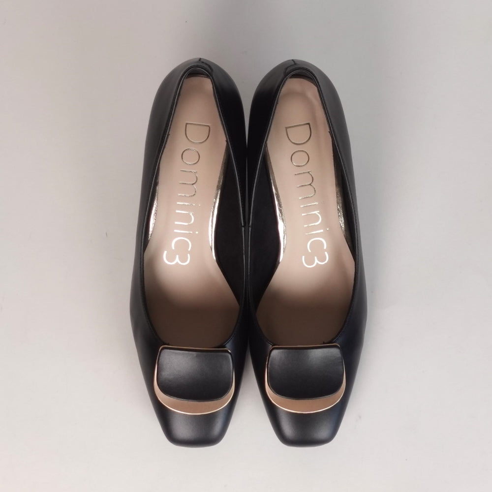 雙重裝飾高跟鞋