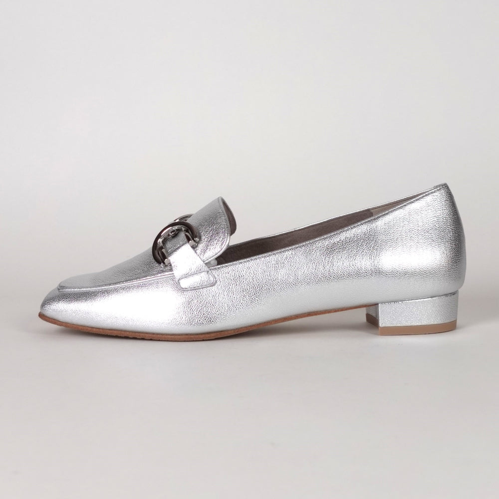 ダブルビットローファー