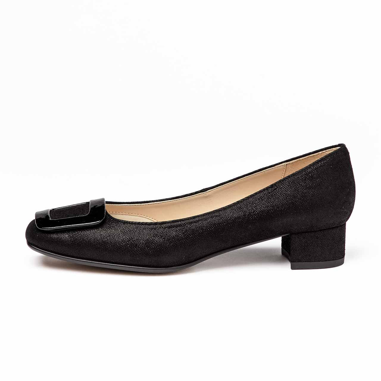 プレーンカッターパンプス/ブラック