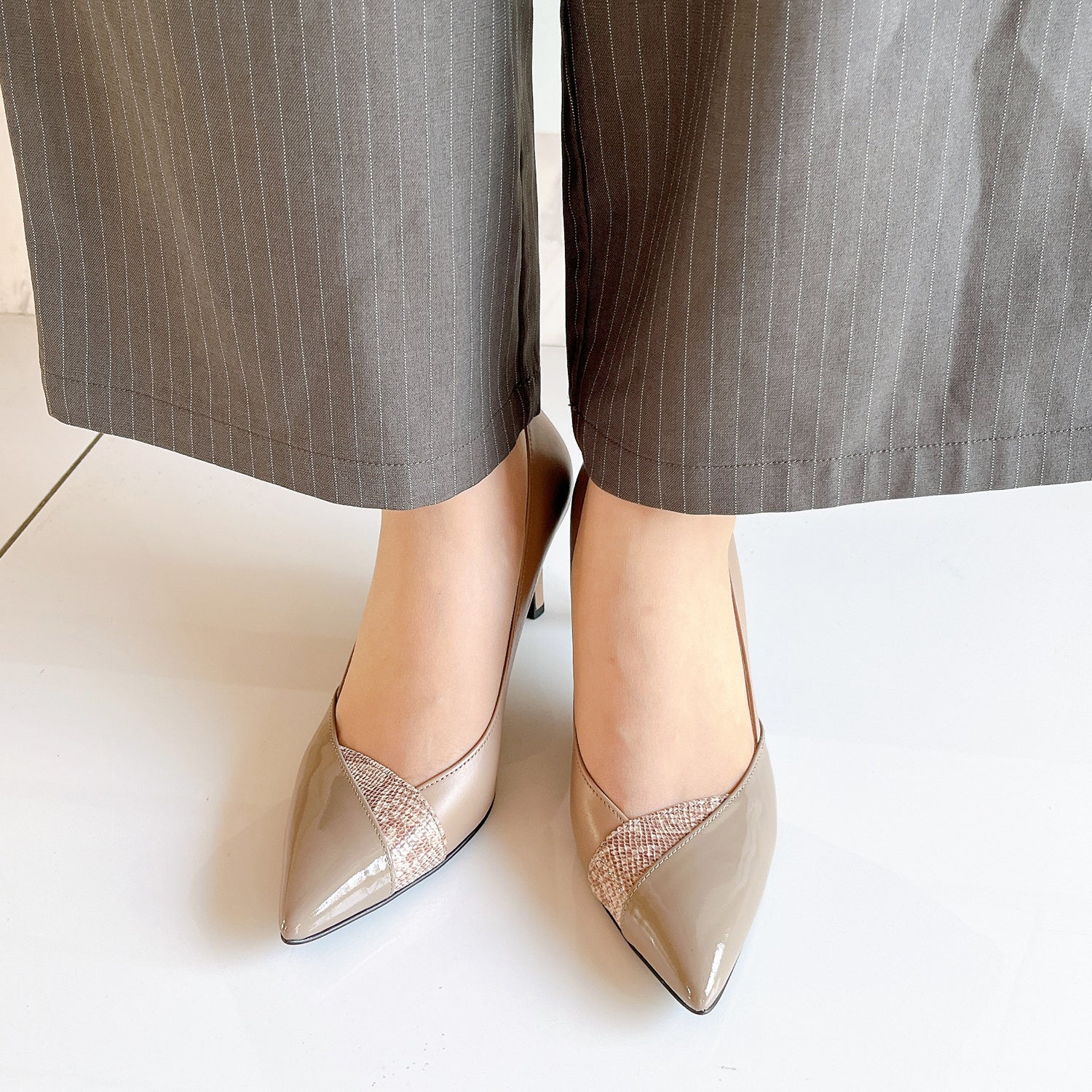 3カラーポインテッドパンプス