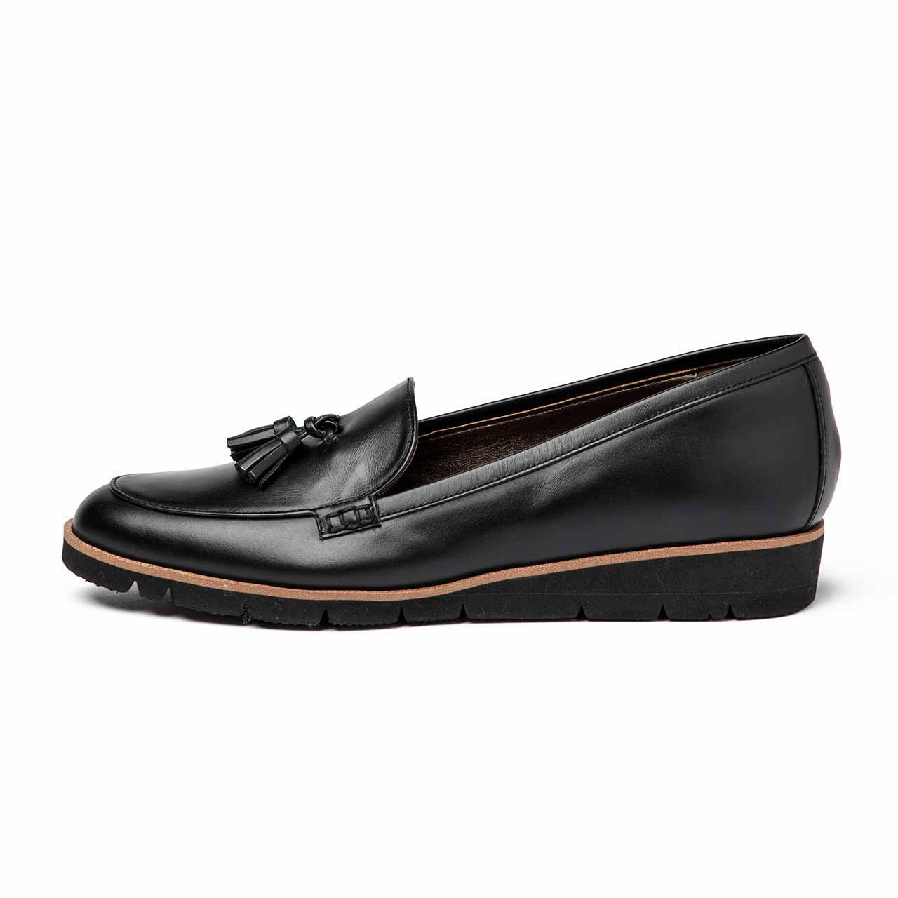 タッセルローファー/ブラック