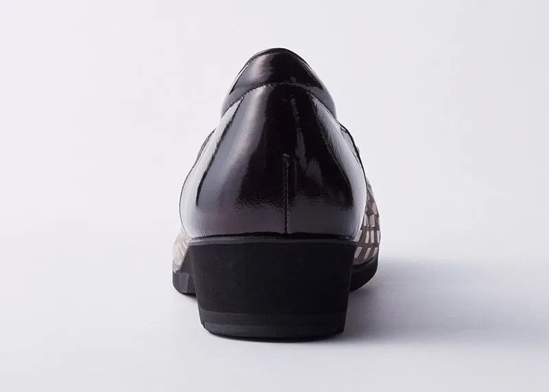 バレーシューズプリントレザー