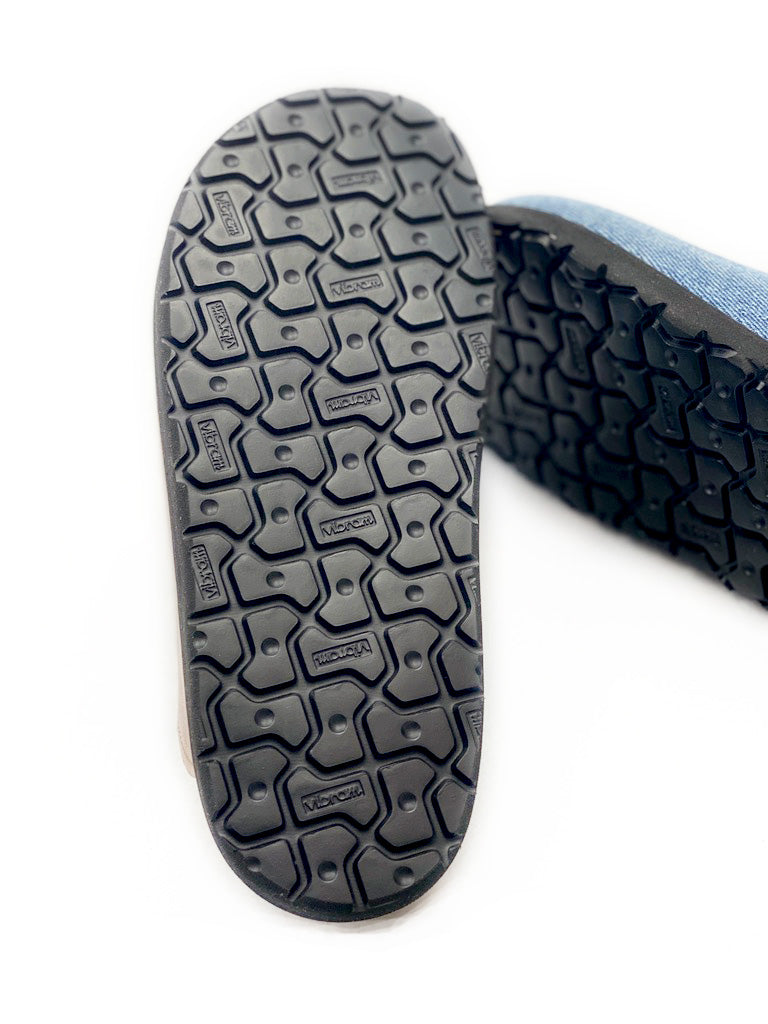 フットベットミュール