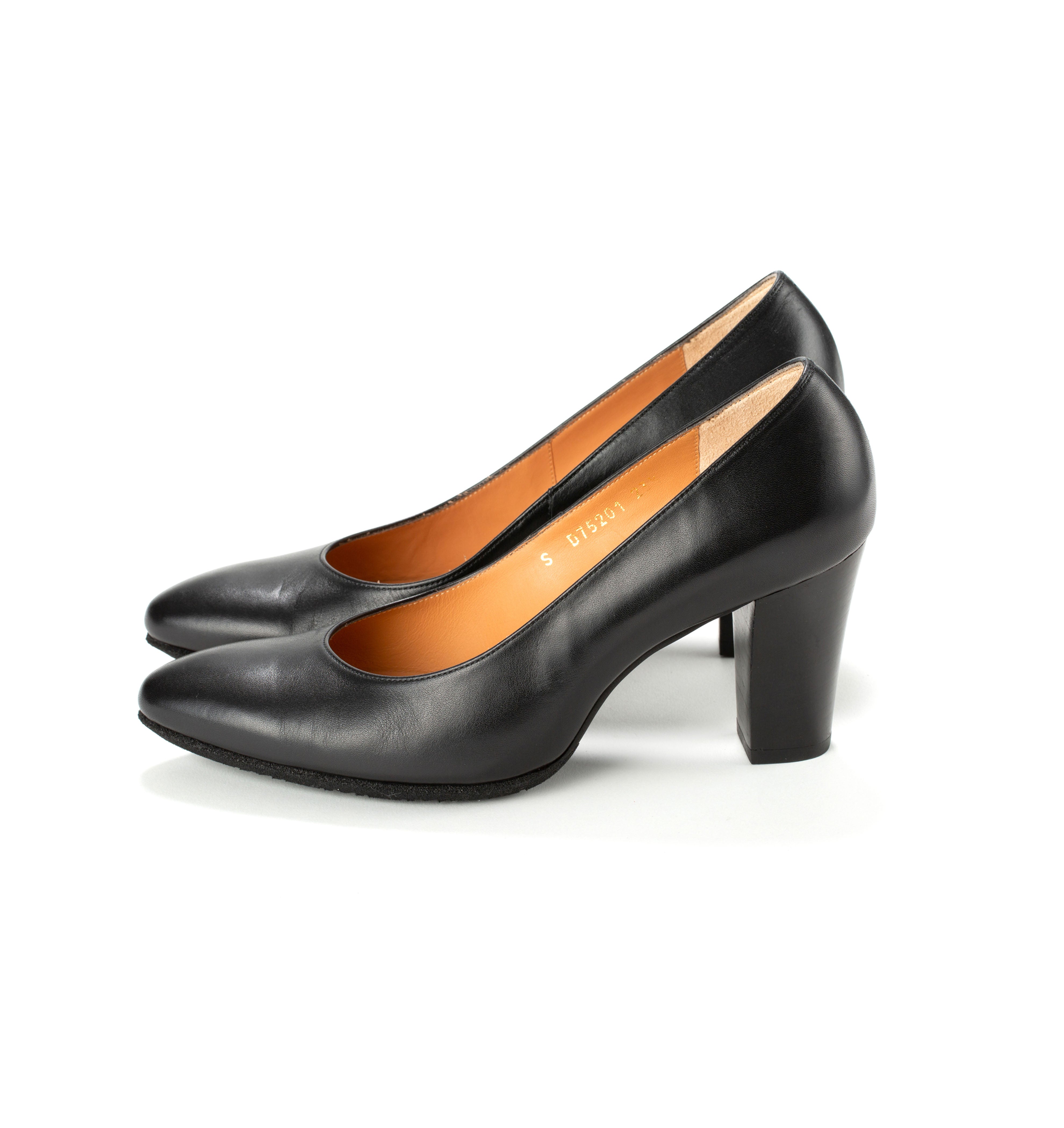 i/288 Basic Pumps｜7.5cm太ヒール × ソフトポインテッド × シープブラック - ソール