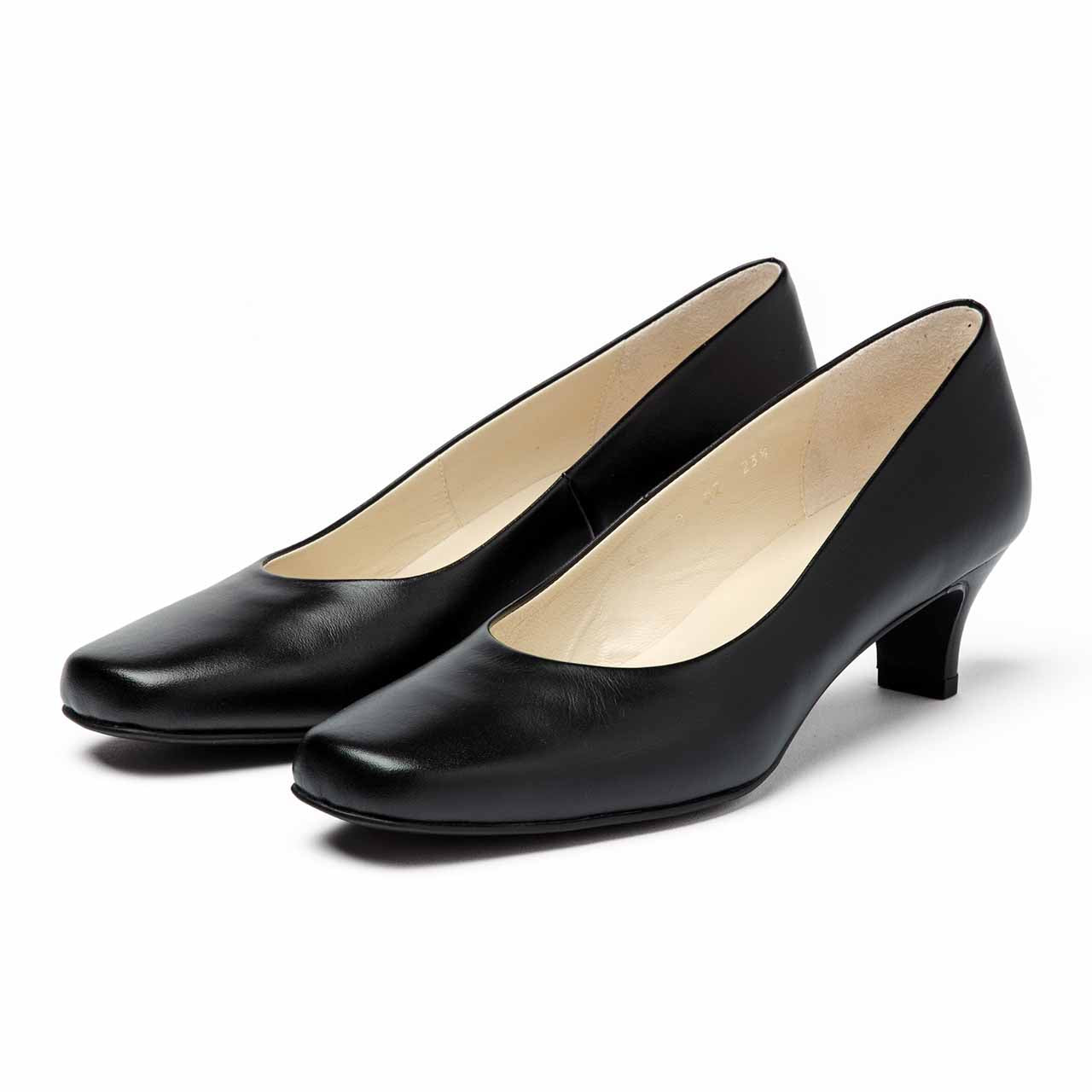 ソフトプレーンパンプス4.5cm／ブラック