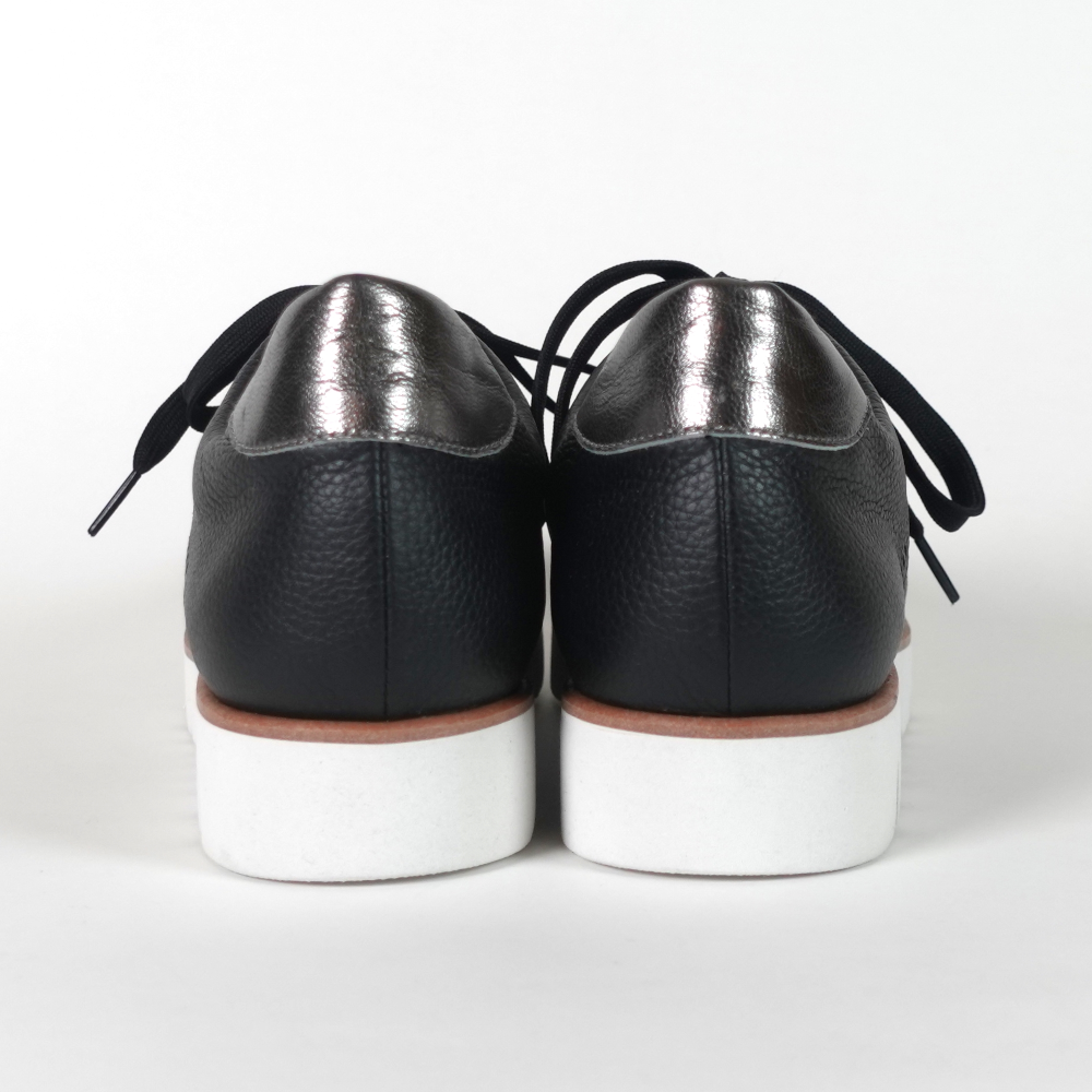 サイドスターパンチングレザースニーカー