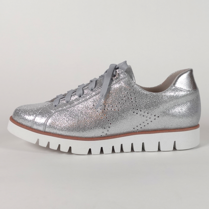 サイドスターパンチングレザースニーカー