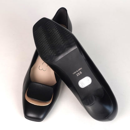 雙重裝飾高跟鞋