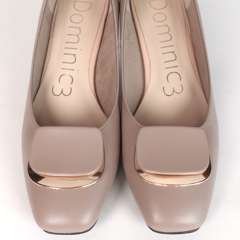 雙重裝飾高跟鞋