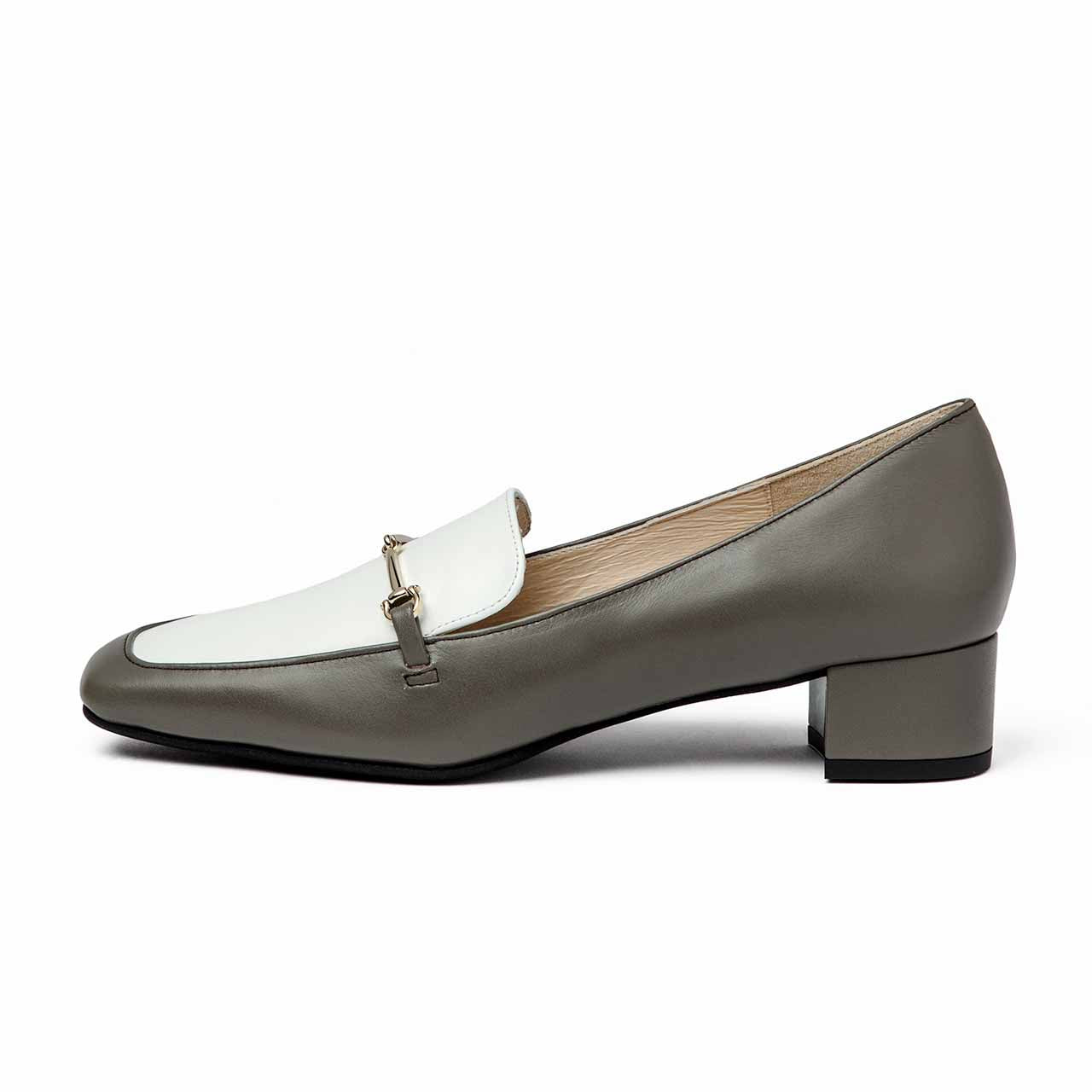 ローヒールバイカラービットローファー ／グレー