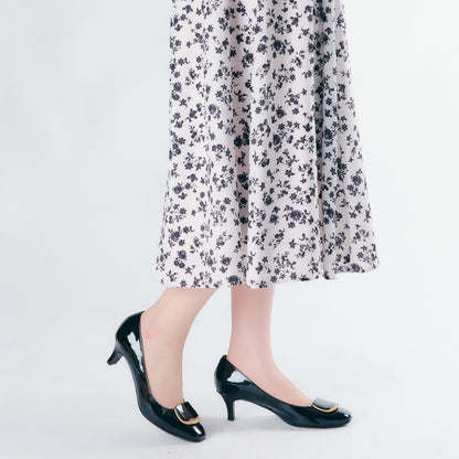 雙重裝飾高跟鞋