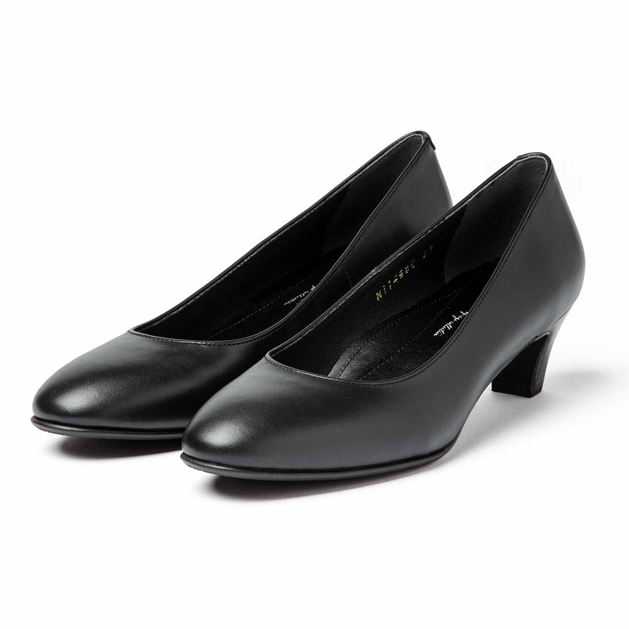 ブラックパンプスローヒールB幅／ブラック