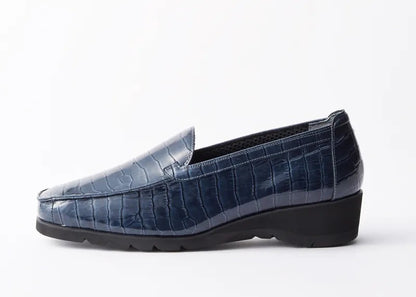 樂福鞋壓紋漆皮