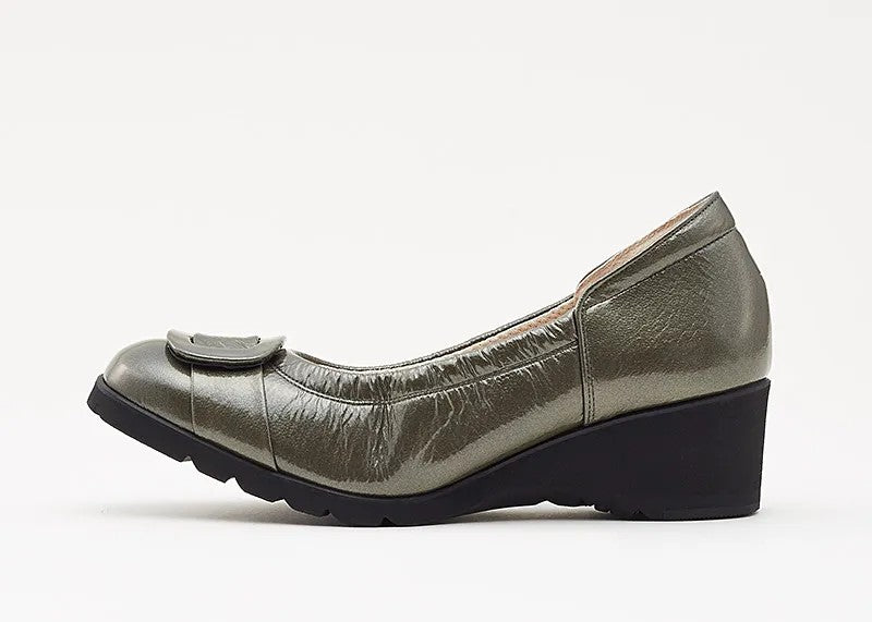 パンプス バックルベルト