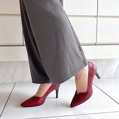 EIZO Vカットパンプス