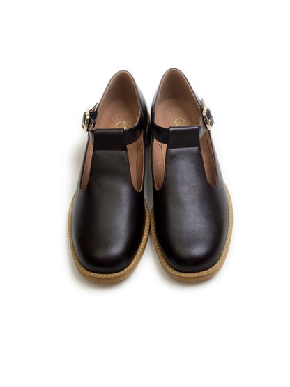 Tストラップシューズ